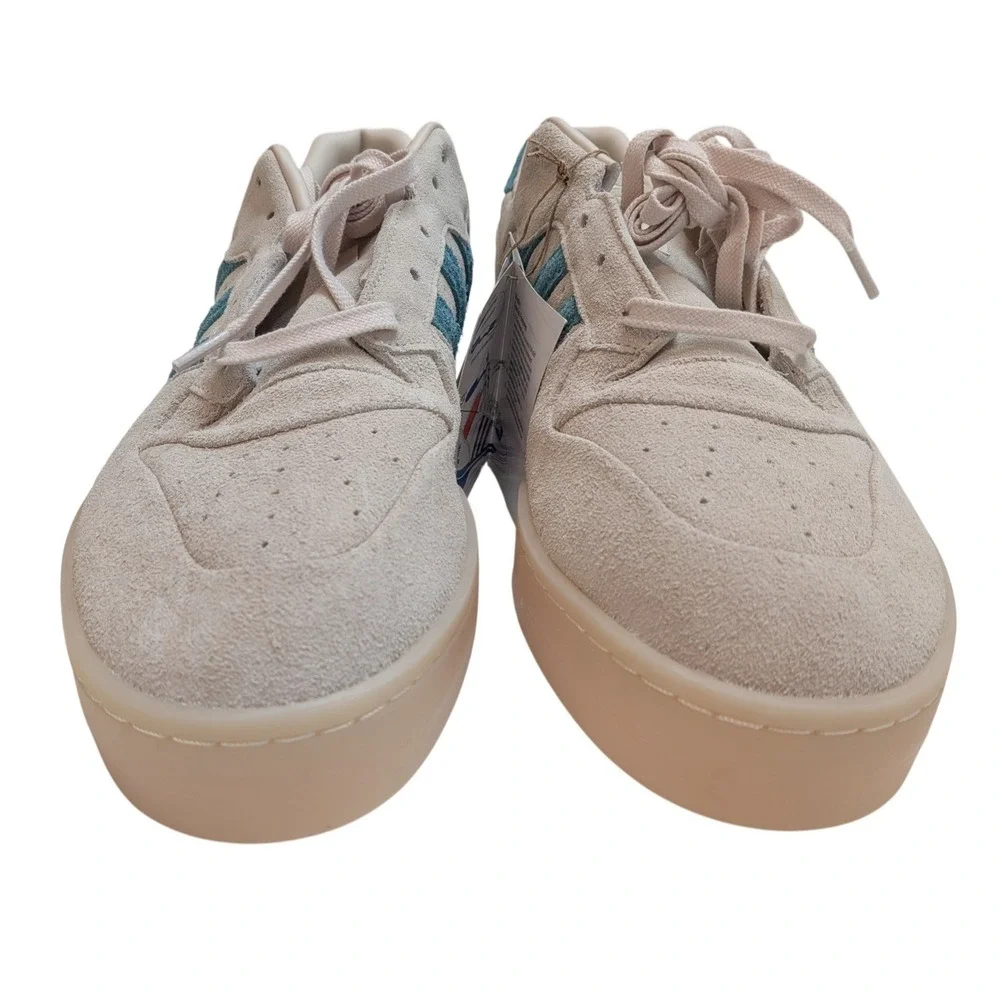 NWT Adidas Rivalry Low Sneakers Mens 17 Beige Teal Suede Gum Sole No Box